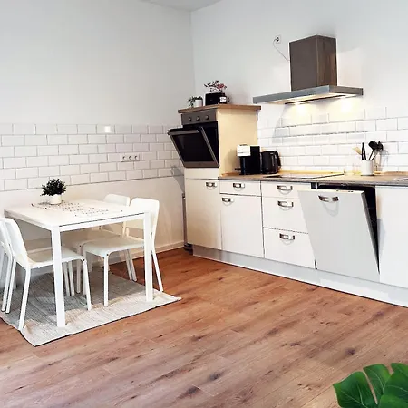 60qm In Zentral Gelegen Mit Hohen Decken - Beuys - Apartment Viersen